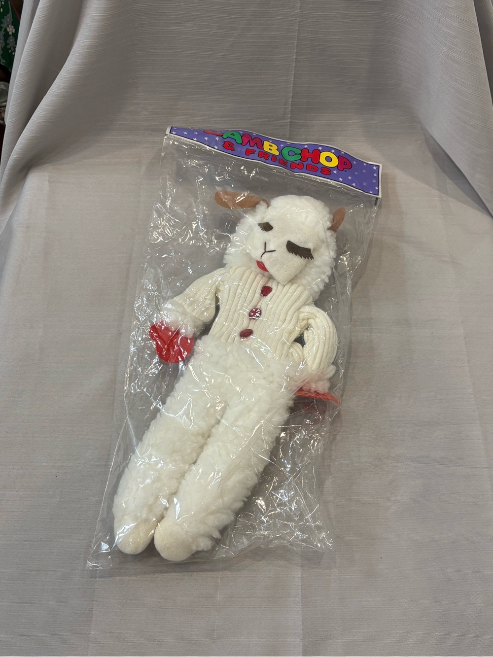 Vintage Lambchop Plush Toy – White Lamb with Red Mittens 1993